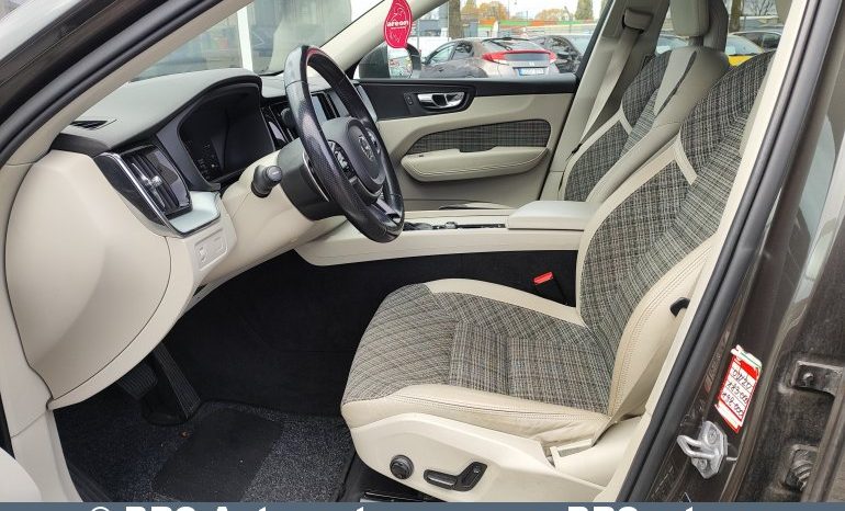 Volvo XC 60 D4 AWD 2017 full