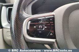 Volvo XC 60 D4 AWD 2017 full