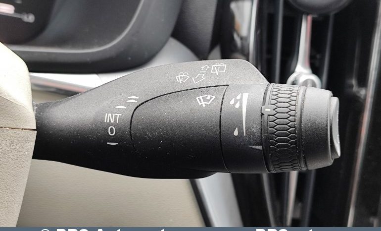 Volvo XC 60 D4 AWD 2017 full