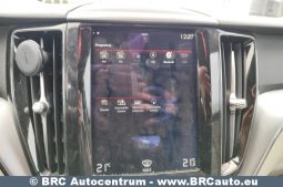 Volvo XC 60 D4 AWD 2017 full