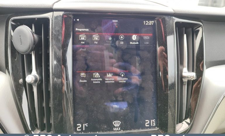 Volvo XC 60 D4 AWD 2017 full