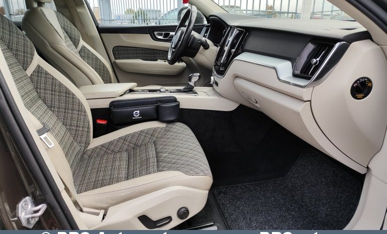 Volvo XC 60 D4 AWD 2017 full