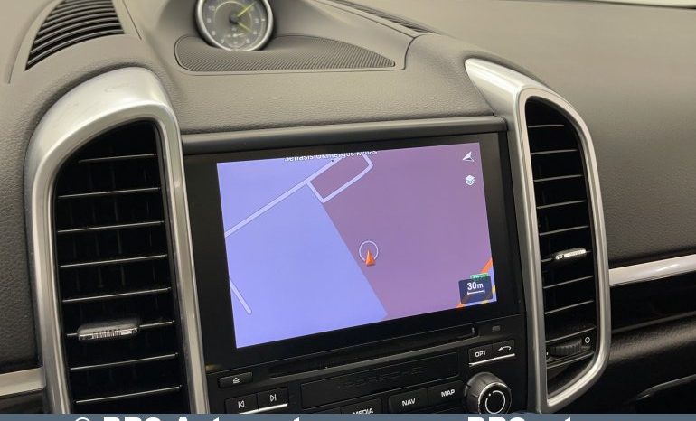 Porsche Cayenne S E-Hybrid 2017 full