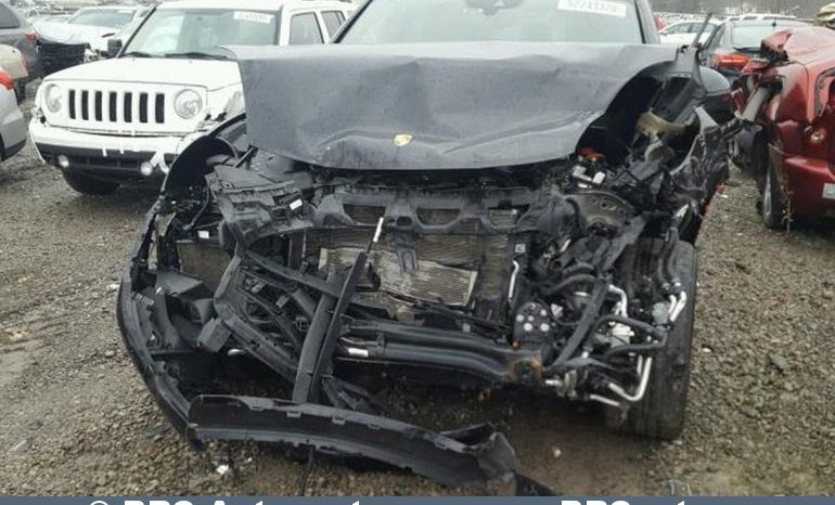 Porsche Cayenne S E-Hybrid 2017 full