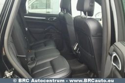 Porsche Cayenne S E-Hybrid 2017 full