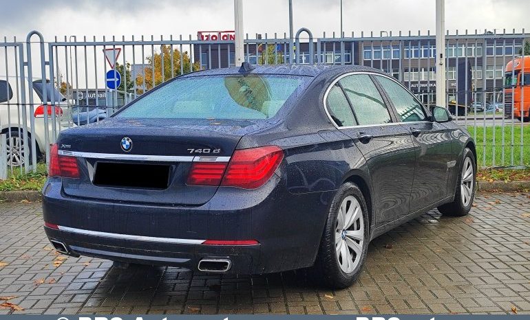 BMW 740 3.0d xDrive Automatas 2013 full