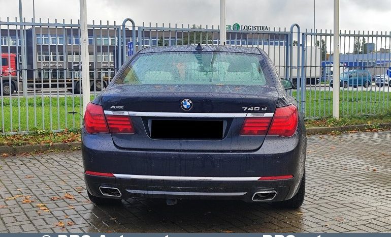 BMW 740 3.0d xDrive Automatas 2013 full