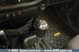 Jeep Wrangler 3.6 Unlimited Sport 2013 full