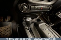 Jeep Wrangler 3.6 Unlimited Sport 2013 full