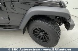 Jeep Wrangler 3.6 Unlimited Sport 2013 full
