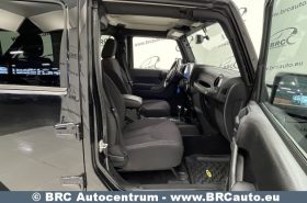 Jeep Wrangler 3.6 Unlimited Sport 2013