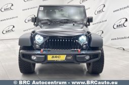 Jeep Wrangler 3.6 Unlimited Sport 2013 full