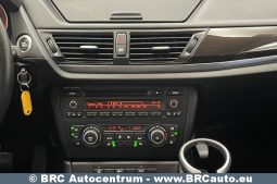 BMW X1 sDrive18D 2015 full