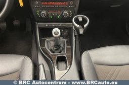 BMW X1 sDrive18D 2015 full