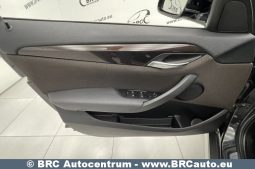 BMW X1 sDrive18D 2015 full