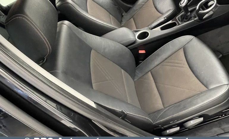 BMW X1 sDrive18D 2015 full