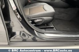 BMW X1 sDrive18D 2015 full