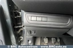 Peugeot 208 1.2 PureTech 2017 full