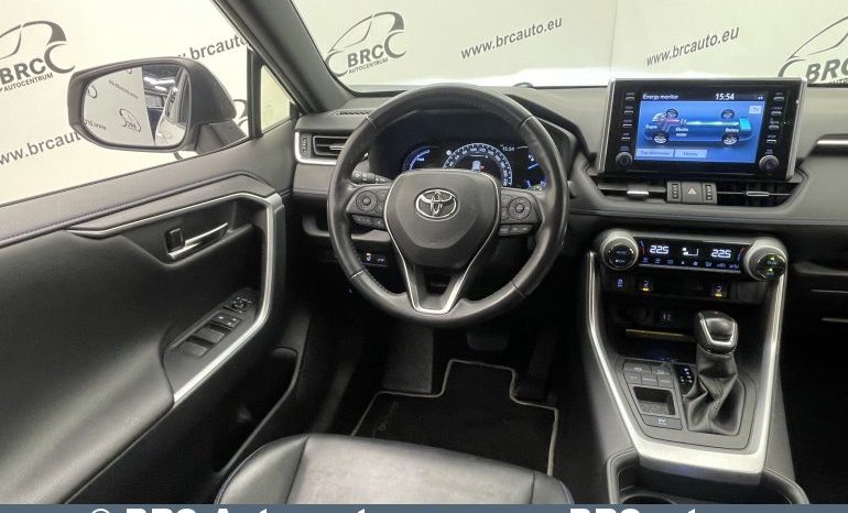 Toyota RAV 4 2.5 Hybrid Style e-CVT Automatas 2019 full