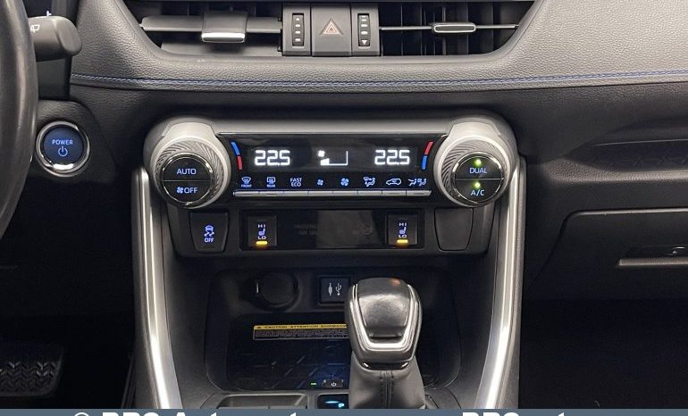 Toyota RAV 4 2.5 Hybrid Style e-CVT Automatas 2019 full