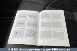 Toyota RAV 4 2.5 Hybrid Style e-CVT Automatas 2019 full