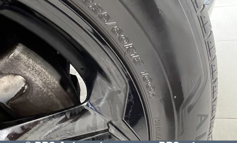 Toyota RAV 4 2.5 Hybrid Style e-CVT Automatas 2019 full