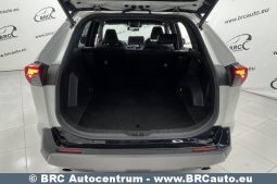 Toyota RAV 4 2.5 Hybrid Style e-CVT Automatas 2019 full