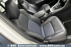 Toyota RAV 4 2.5 Hybrid Style e-CVT Automatas 2019