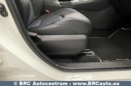 Toyota RAV 4 2.5 Hybrid Style e-CVT Automatas 2019 full