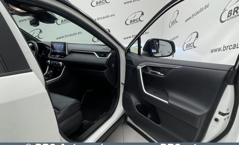 Toyota RAV 4 2.5 Hybrid Style e-CVT Automatas 2019 full