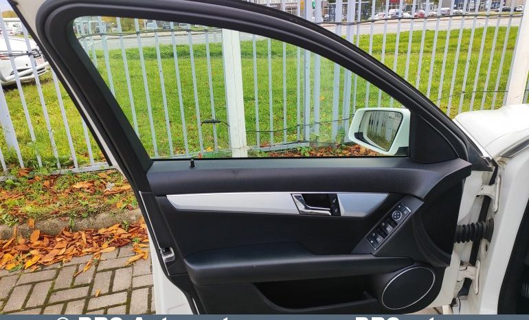 Mercedes-Benz C 220 2.1 CDI T-Modell Automatas 2008 full