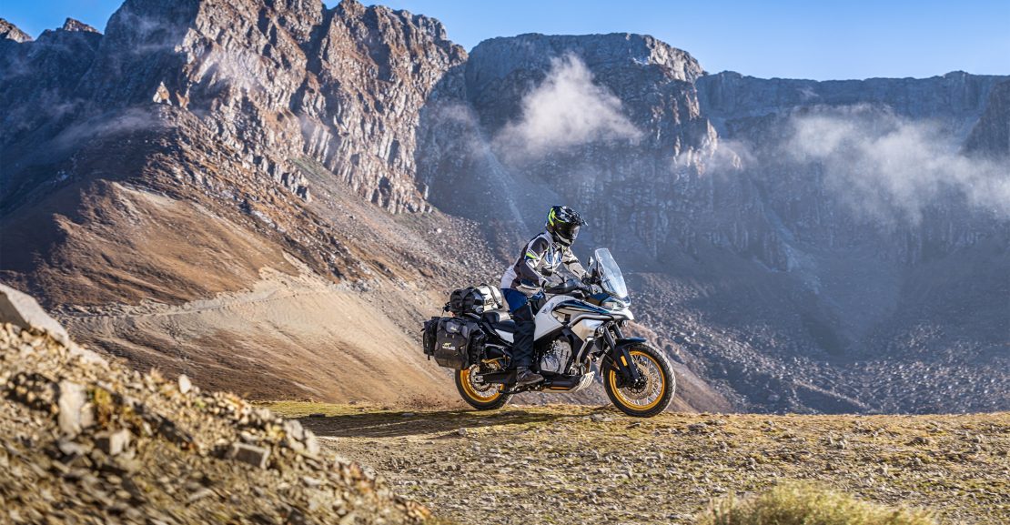 CFMOTO 800MT Explore motociklas (Gamintojo nuotr.)