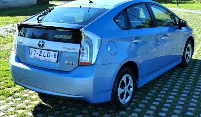 Toyota Prius 2013 full