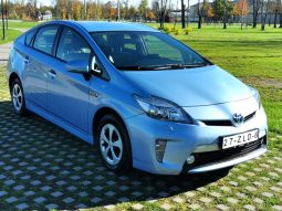Toyota Prius 2013 full