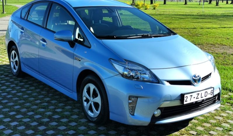 Toyota Prius 2013 full