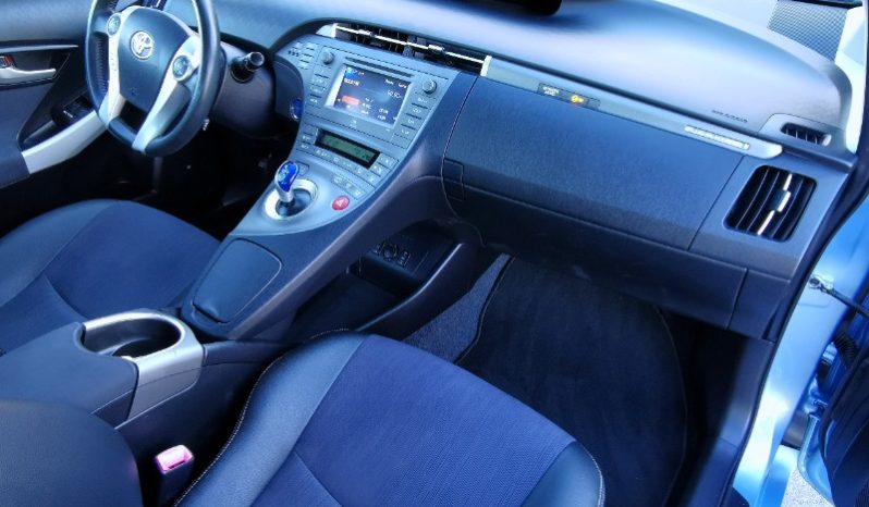 Toyota Prius 2013 full