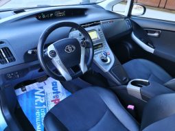 Toyota Prius 2013 full