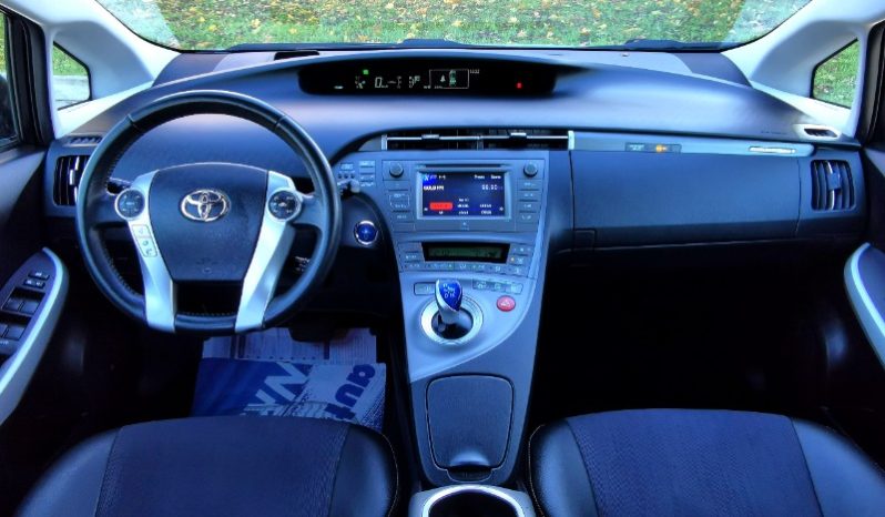 Toyota Prius 2013 full