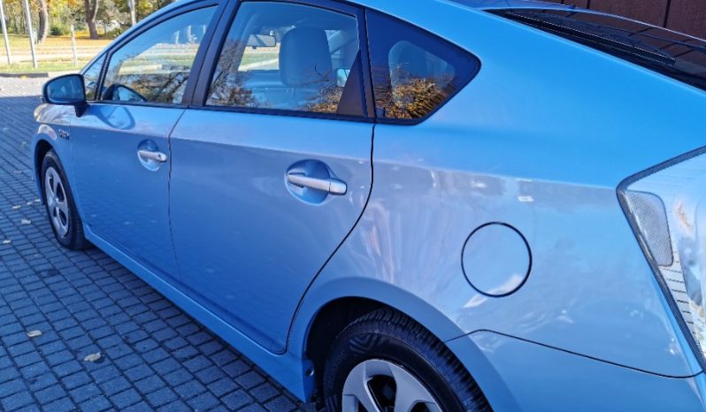 Toyota Prius 2013 full