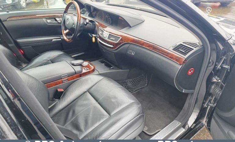 Mercedes-Benz S 320 CDI Automatas 2006 full