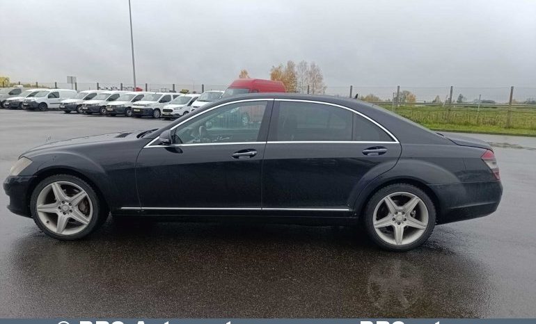 Mercedes-Benz S 320 CDI Automatas 2006 full