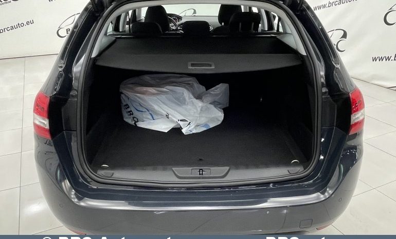 Peugeot 308 SW Active Plus BlueHDi 2018 full