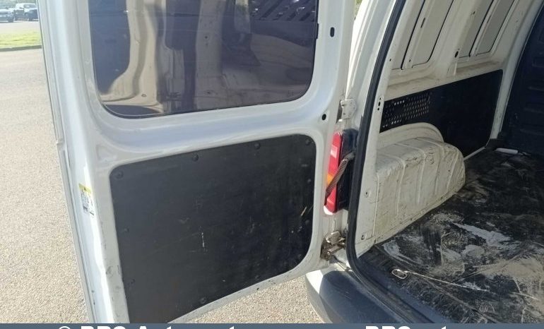 Volkswagen Caddy 2.0 TDI 2018 full