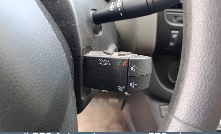 Renault Trafic 1.6 dCi 2017 full