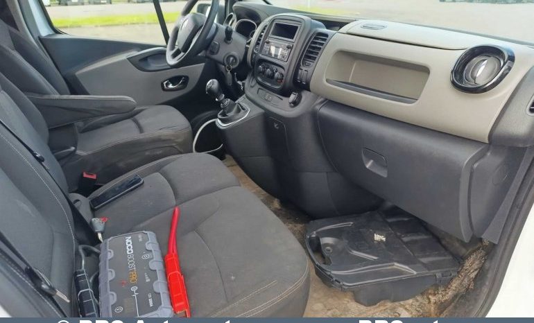 Renault Trafic 1.6 dCi 2017 full