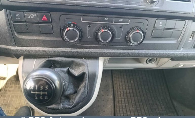 Volkswagen Transporter T6 2.0TDI 2019 full