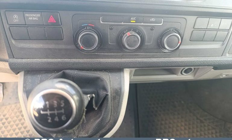 Volkswagen Transporter T6 2.0 TDI 2018 full