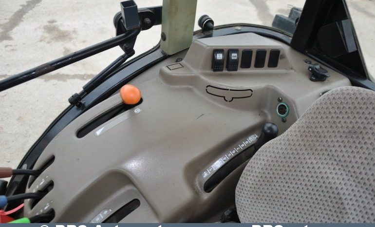 John Deere 5085  2016 full