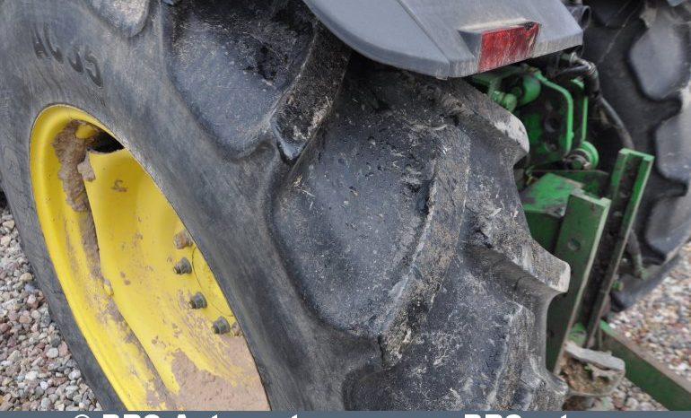 John Deere 5085  2016 full