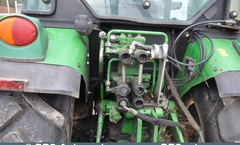 John Deere 5085  2016 full